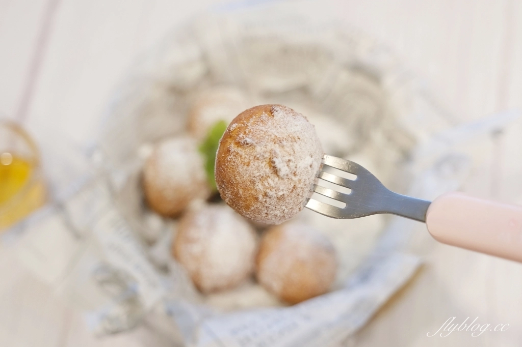 豆乳甜甜圈做法｜用鬆餅粉和豆腐做出「豆乳甜甜圈食譜」，免發酵免烤箱10分鐘就完成 @飛天璇的口袋