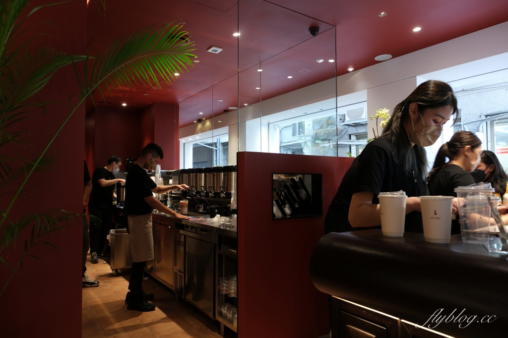 BLIKE奶茶專門｜充滿斯里蘭卡風情的「BLIKE奶茶」，公益路網美IG打卡熱門手搖飲 @飛天璇的口袋