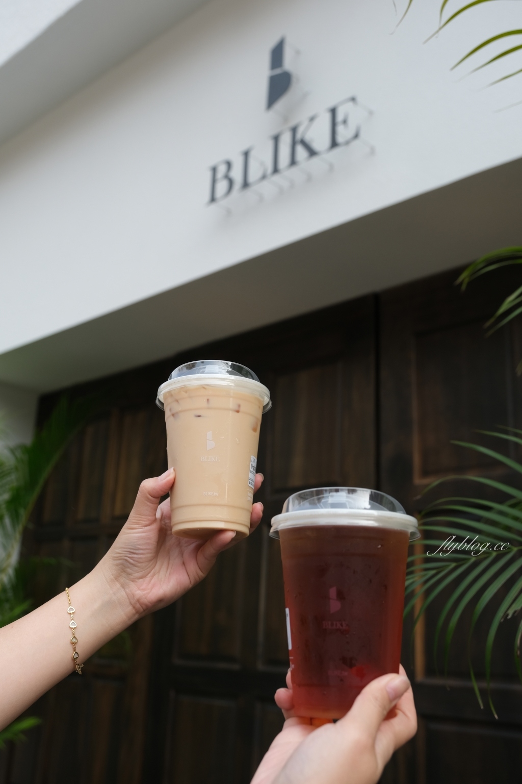 BLIKE奶茶專門｜充滿斯里蘭卡風情的「BLIKE奶茶」，公益路網美IG打卡熱門手搖飲 @飛天璇的口袋
