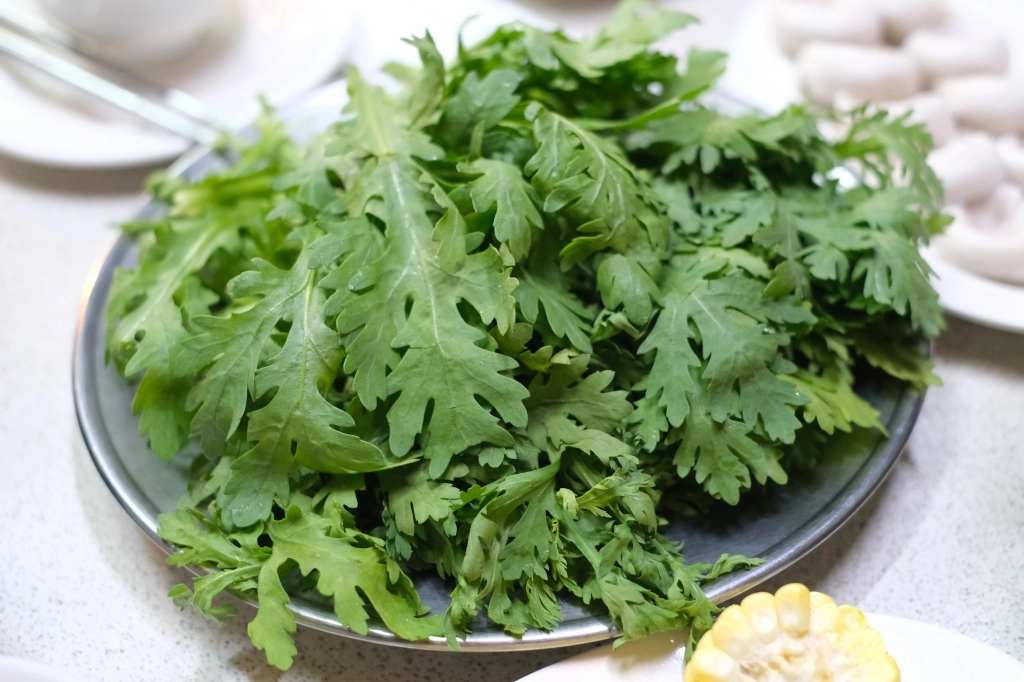 台中中區｜汕頭牛肉劉沙茶總店，電子街在地60年的炭火沙茶鍋，傳承老兵父親的好手藝 @飛天璇的口袋