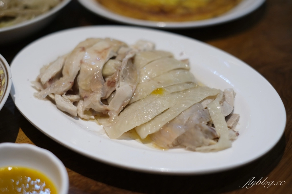 新竹橫山｜內灣茶堂｜內灣老街評價最高的客家料理餐廳，門口扛棒寫著不好吃免錢 @飛天璇的口袋