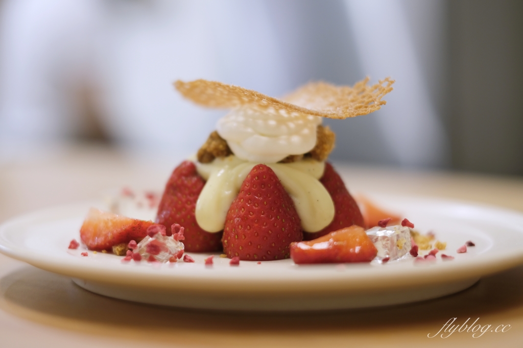 新竹橫山｜青夏 AONATSU．隱身內灣老街巷裡弄的老宅甜點，品嚐藍帶學校甜點好手藝 @飛天璇的口袋