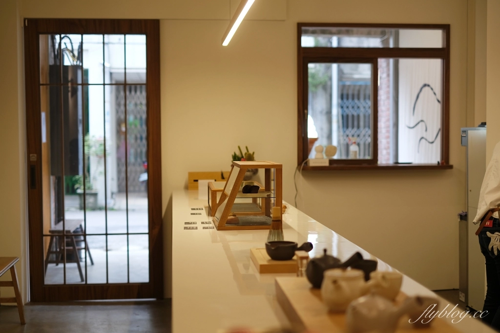 新竹橫山｜青夏 AONATSU．隱身內灣老街巷裡弄的老宅甜點，品嚐藍帶學校甜點好手藝 @飛天璇的口袋