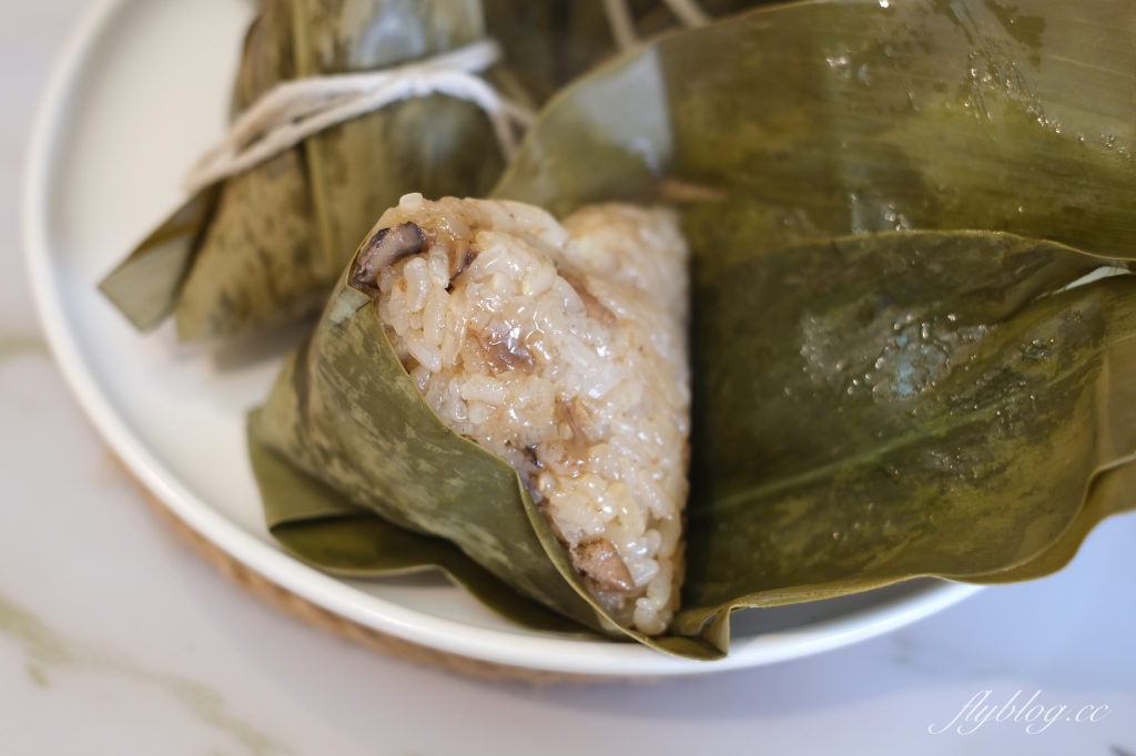 新竹橫山｜范阿嬤野薑花粽｜在地60年！內灣野薑花粽創始店，假日一賣就是數千個 @飛天璇的口袋