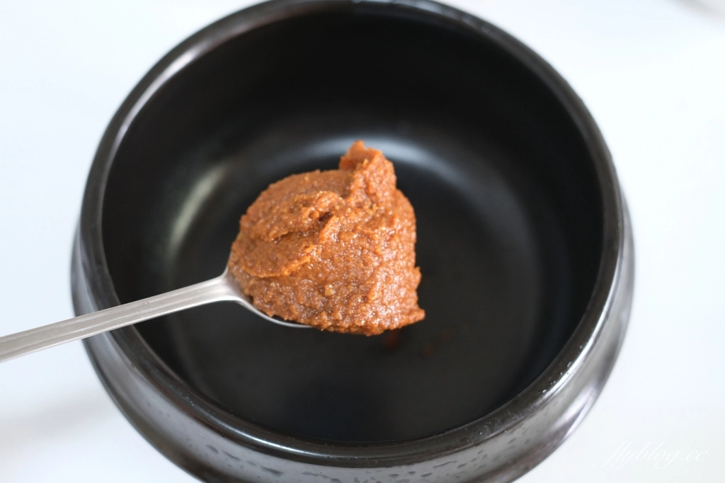 韓式大醬湯做法｜最簡單的「韓式大醬湯食譜」，一鍋到底5分鐘就可以上桌囉 @飛天璇的口袋