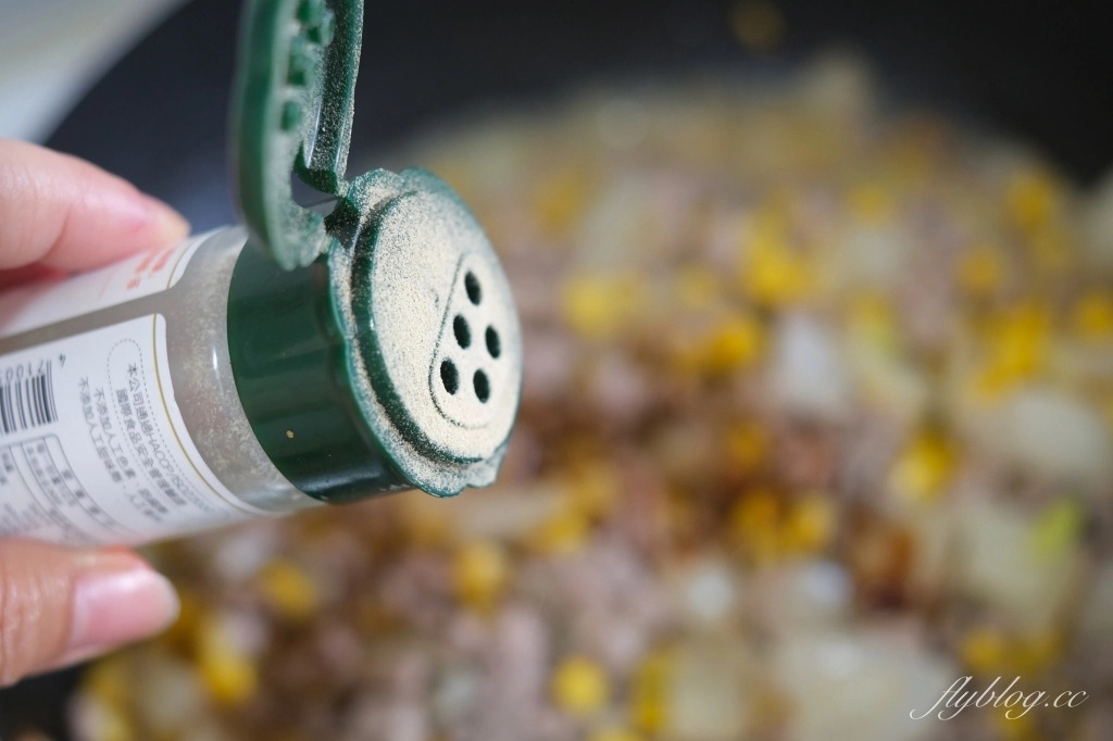 食譜分享｜黃金玉米炒絞肉做法，大人小孩都愛的玉米炒絞肉，10分鐘就可以輕鬆上菜 @飛天璇的口袋