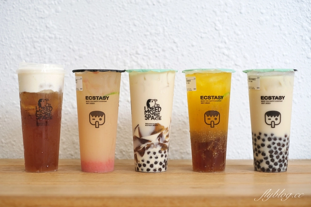 Ecstasy象鼻人烏龍茶專賣店｜台灣第一間門市在台中！潮牌Ecstasy象鼻人手搖飲料專賣店 @飛天璇的口袋
