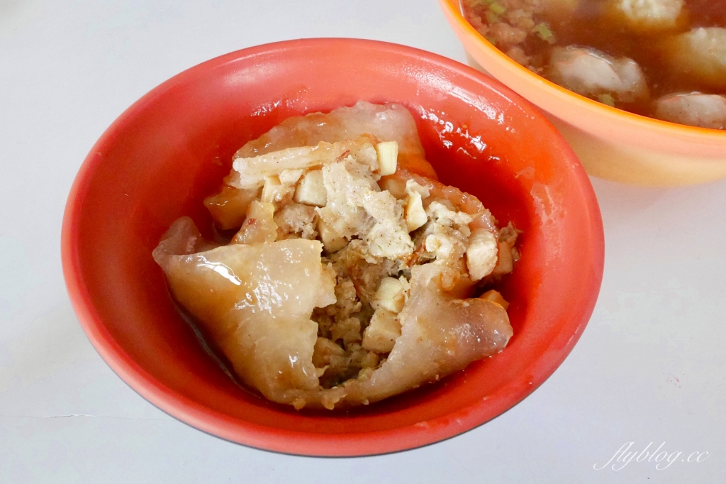 雲林西螺|西螺三角大水餃.跟肉圓一樣大的水晶餃,在地飄香50年銅板美食 @飛天璇的口袋 雲林西螺|西螺三角大水餃.跟肉圓一樣大的水晶餃,在地飄香50年銅板美食 @飛天璇的口袋