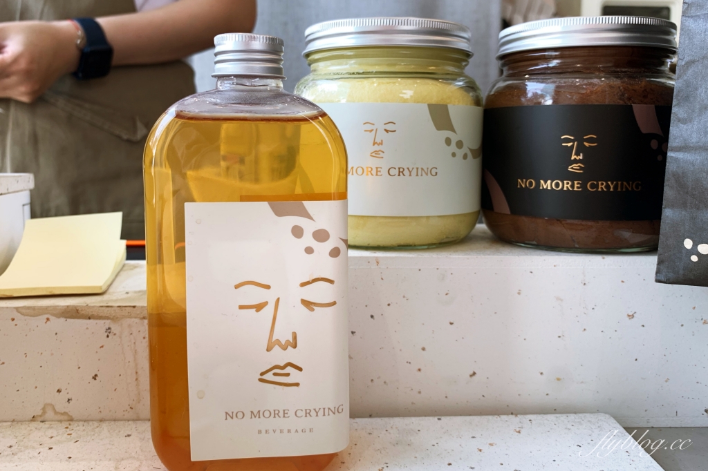 【台中西區】正面奶酥｜超厭世正面奶酥進駐台中，傳說中的奶酥界愛馬仕 @飛天璇的口袋