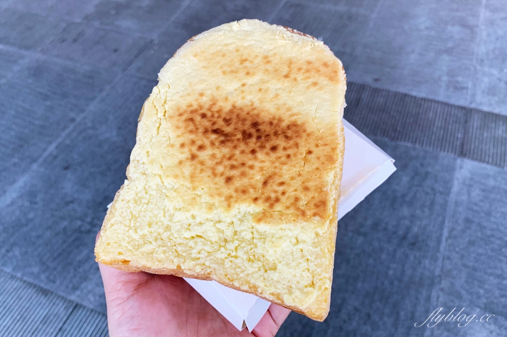 【台中西區】正面奶酥｜超厭世正面奶酥進駐台中，傳說中的奶酥界愛馬仕 @飛天璇的口袋