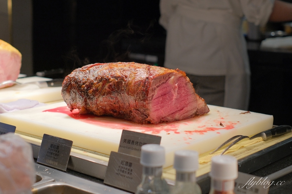 台中西區｜台中漢來海港餐廳，超過100種菜色，台中百匯吃到飽 @飛天璇的口袋