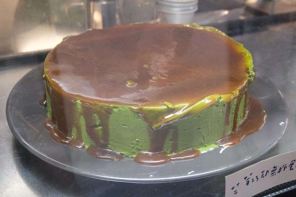 台中西區｜若草甜點店，隱身模範街商圈裡的甜點店，沒有招牌在IG卻是超人氣 @飛天璇的口袋