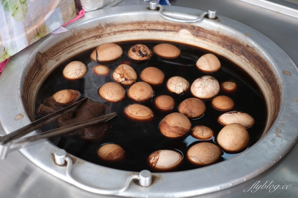 苗栗頭份｜圓光排肉餐盒，在地超過50年，國光客運旁的便當店，吃的是一種懷舊和氛圍 @飛天璇的口袋