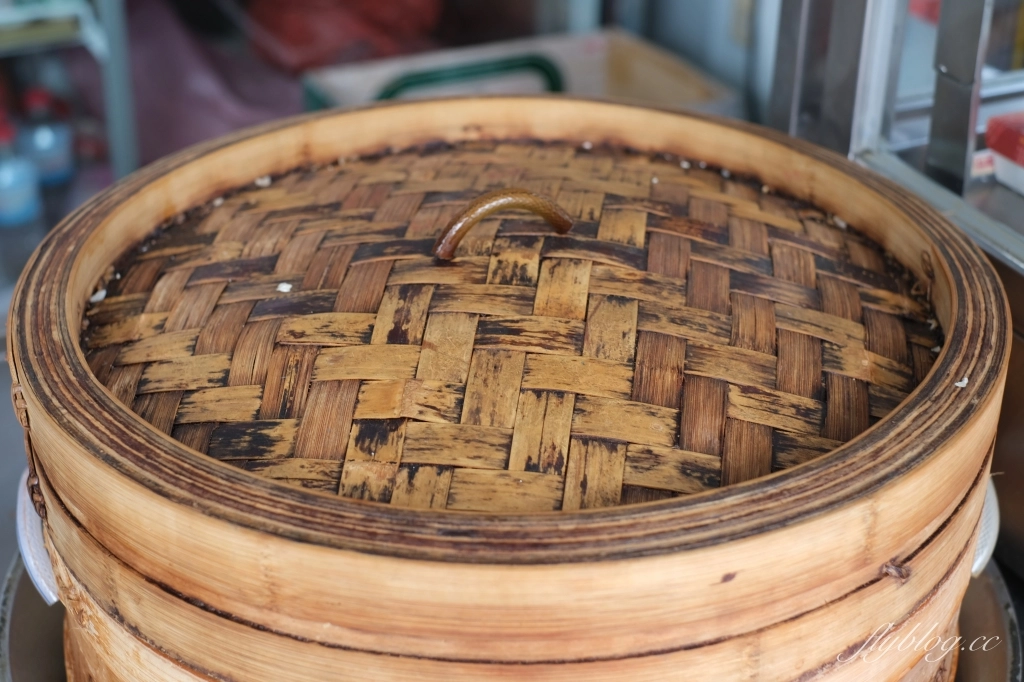 苗栗頭份｜圓光排肉餐盒，在地超過50年，國光客運旁的便當店，吃的是一種懷舊和氛圍 @飛天璇的口袋