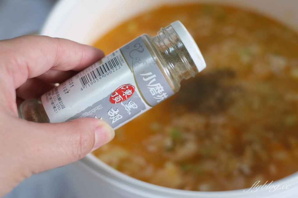 蒜香蝦蝦飯做法｜一鍋到底的蒜香蝦蝦飯食譜，重懷碳佐麻里石燒蒜香飯的好味道 @飛天璇的口袋