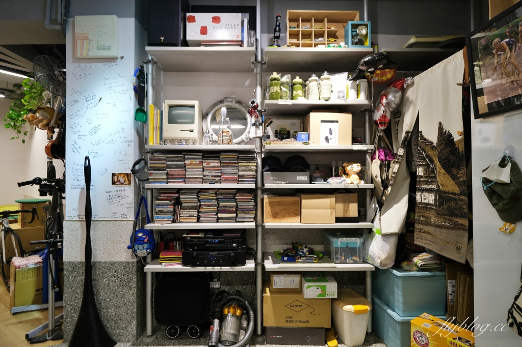 台中西區｜Terry Cafe 仁將咖啡．有各種口味的肉桂捲，台中美術館週邊咖啡館 @飛天璇的口袋