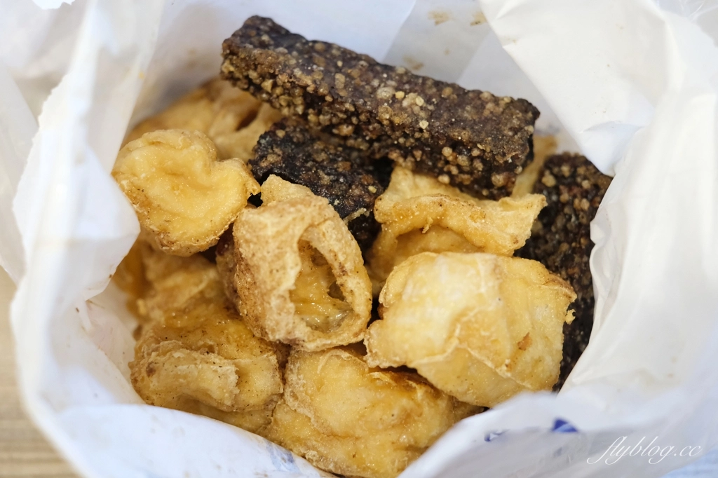 台串北區｜胖子雞丁．一中街老字號胖子雞排店，學生時代最愛的邪惡美食 @飛天璇的口袋