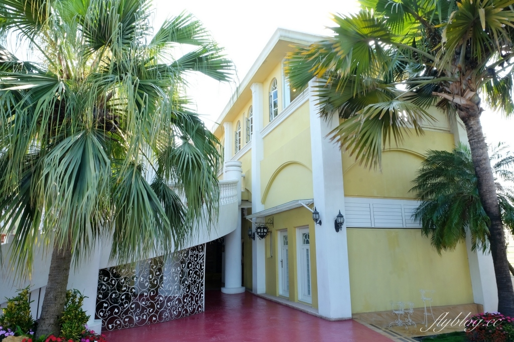 進昌咖啡烘焙館｜座落於大村田野間的巴洛克建築，在浪漫的黃色城堡喝咖啡 @飛天璇的口袋