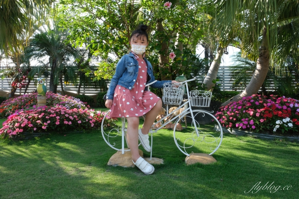 進昌咖啡烘焙館｜座落於大村田野間的巴洛克建築，在浪漫的黃色城堡喝咖啡 @飛天璇的口袋