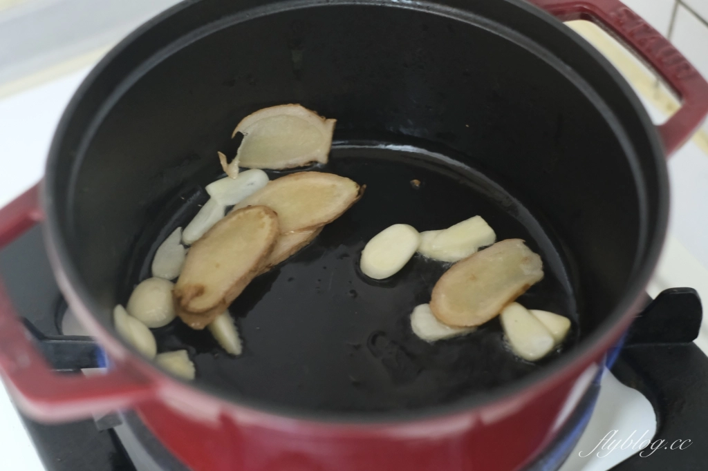 食譜分享｜高昇排骨．復刻詹姆士廚房的12345排骨，一鍋到底簡單的醬燒排骨食譜 @飛天璇的口袋