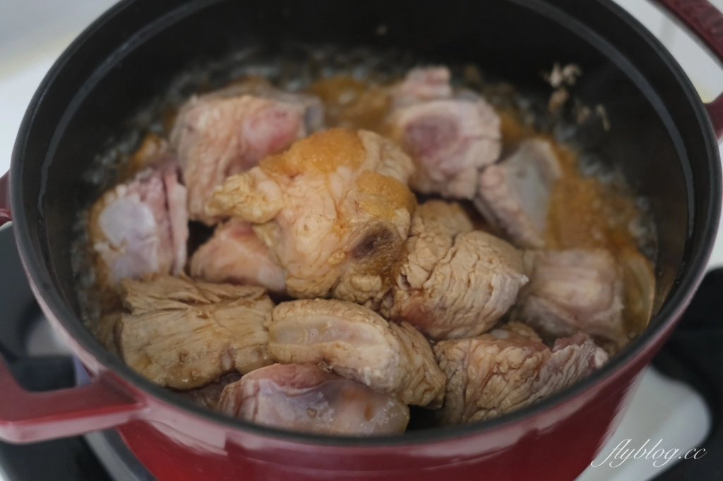 食譜分享｜高昇排骨．復刻詹姆士廚房的12345排骨，一鍋到底簡單的醬燒排骨食譜 @飛天璇的口袋