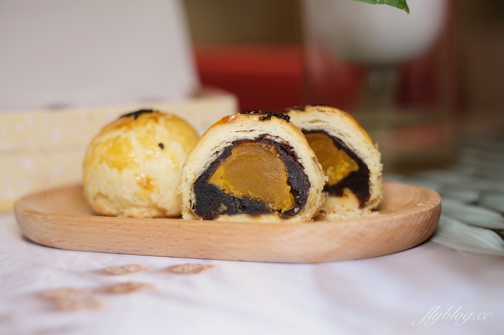 彰化美食｜2024彰化蛋黃酥推薦！5間人氣彰化好吃蛋黃酥比一比 @飛天璇的口袋