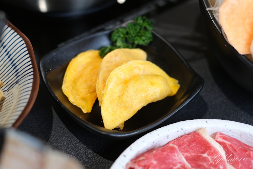 禾HER 小火鍋|188元起!Hun混最新平價小火鍋品牌,一中街超網美禾小火鍋店 @飛天璇的口袋 禾HER 小火鍋|188元起!Hun混最新平價小火鍋品牌,一中街超網美禾小火鍋店 @飛天璇的口袋