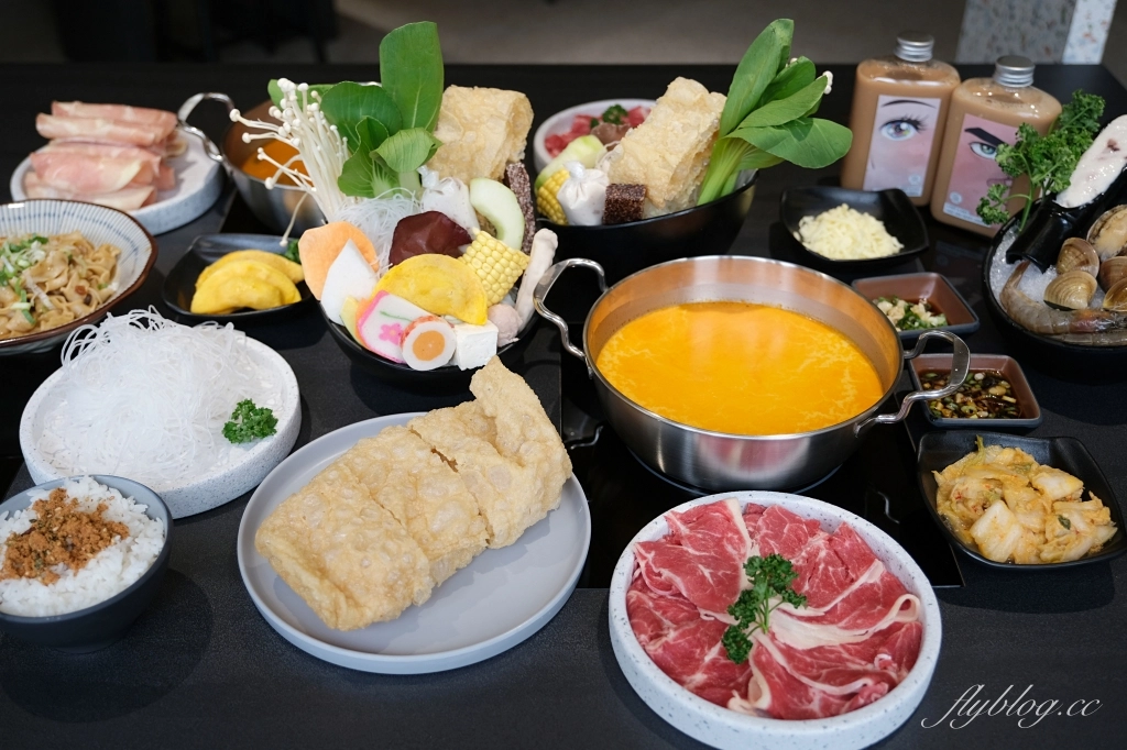 禾HER 小火鍋|188元起!Hun混最新平價小火鍋品牌,一中街超網美禾小火鍋店 @飛天璇的口袋 禾HER 小火鍋|188元起!Hun混最新平價小火鍋品牌,一中街超網美禾小火鍋店 @飛天璇的口袋