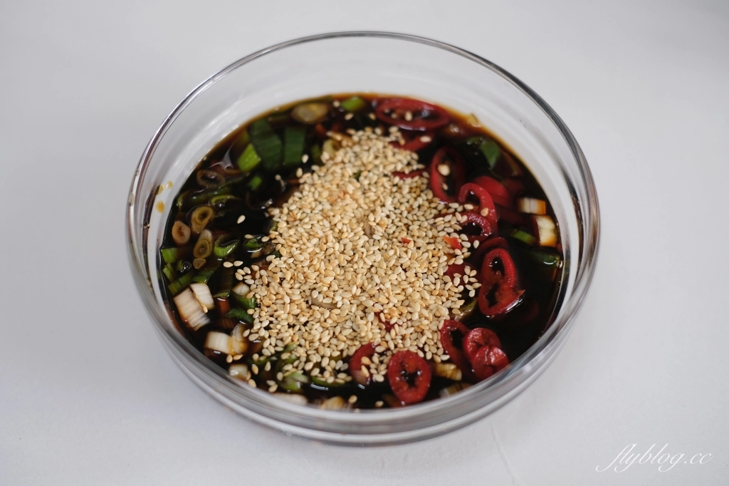 麻藥鵪鶉蛋做法｜偷吃步的麻藥鳥蛋食譜，小孩子吃也超美味下飯 @飛天璇的口袋