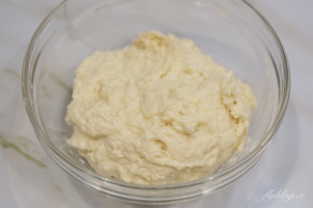 吐司食譜｜生吐司的做法｜免揉麵糰！用冷藏發酵法做生吐司，生吐司食材比例分享 @飛天璇的口袋