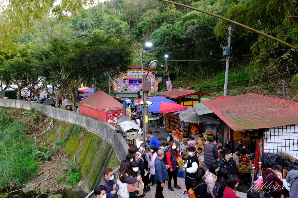 石龍宮｜南投中寮泡麵土地公廟，24小時營業的土地公廟 @飛天璇的口袋
