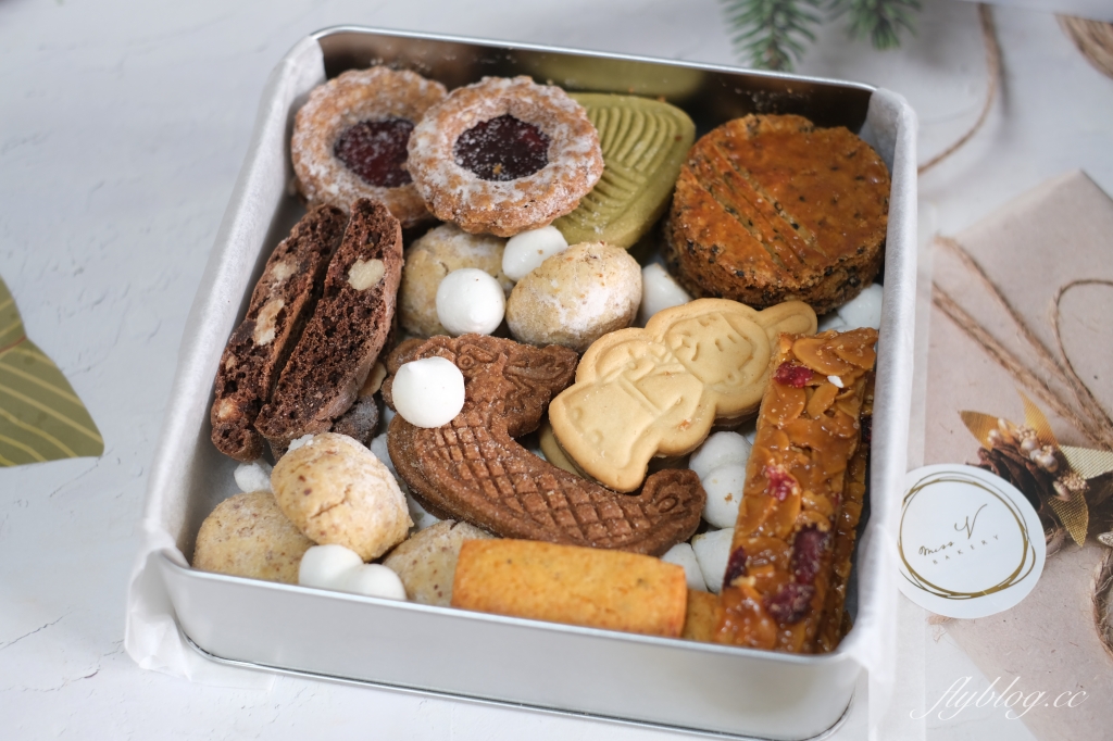 台北松山｜Miss V Bakery，蘋果日報評比肉桂捲冠軍，季節限定手工鐵盒餅乾，最愛的惡魔巧克力蛋糕 @飛天璇的口袋