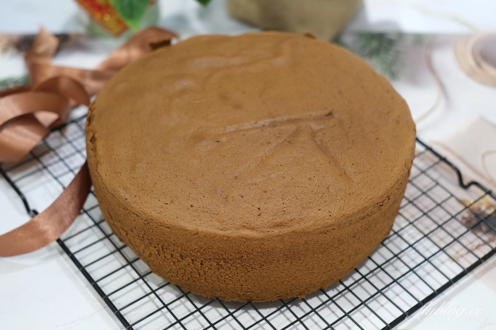 台中西區|滋養蛋糕烘焙坊.向上市場45年歷史的古早味蛋糕,百元有找的銅板美食 @飛天璇的口袋 台中西區|滋養蛋糕烘焙坊.向上市場45年歷史的古早味蛋糕,百元有找的銅板美食 @飛天璇的口袋