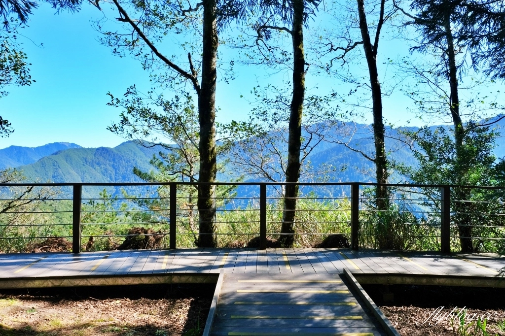 台中和平｜福壽山農場天池．海拔2614公尺的高山湖泊，雲霧縹緲宛如仙境 @飛天璇的口袋