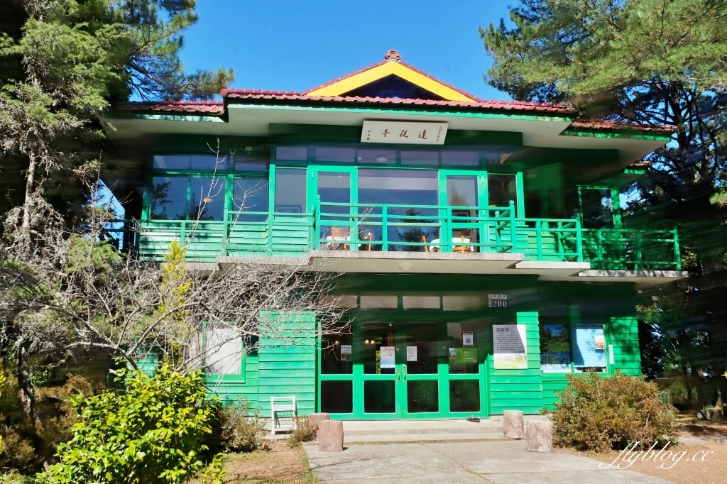 台中和平｜福壽山農場天池．海拔2614公尺的高山湖泊，雲霧縹緲宛如仙境 @飛天璇的口袋