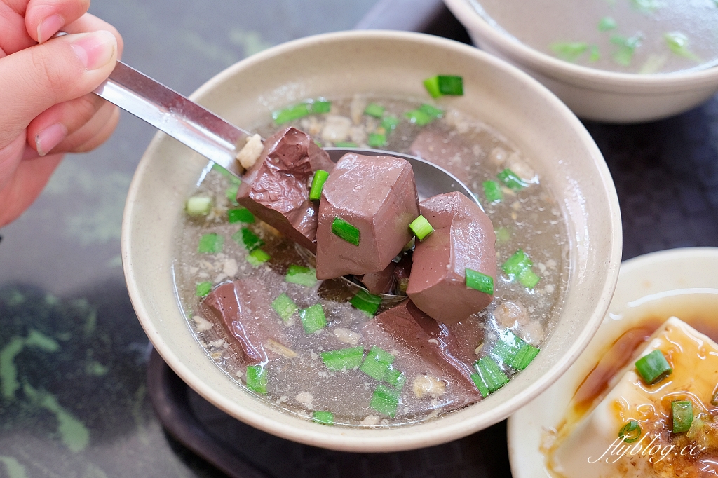 台南麻豆｜阿蘭碗粿，麻道交流道下去就到，遠近馳名的台南碗糕蘭 @飛天璇的口袋