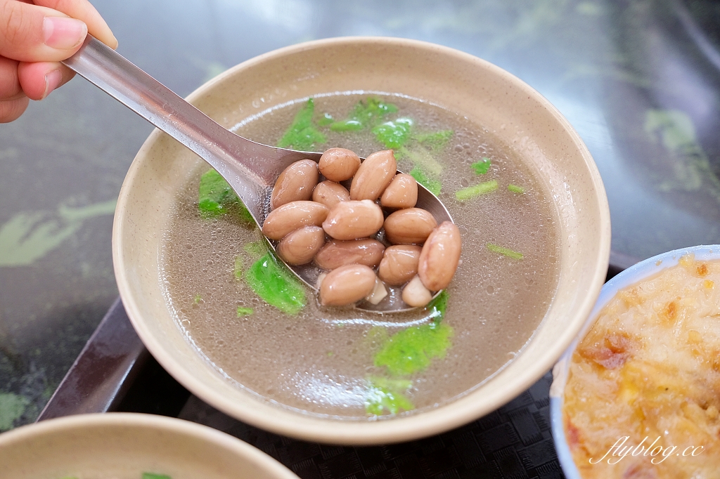 台南麻豆｜阿蘭碗粿，麻道交流道下去就到，遠近馳名的台南碗糕蘭 @飛天璇的口袋