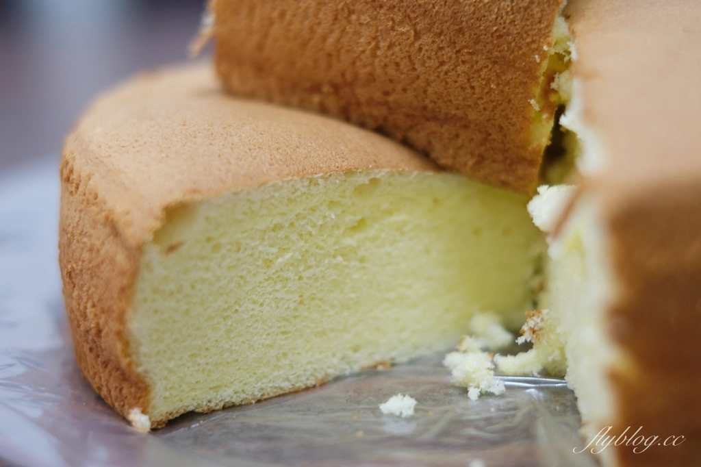 台中西區|滋養蛋糕烘焙坊.向上市場45年歷史的古早味蛋糕,百元有找的銅板美食 @飛天璇的口袋 台中西區|滋養蛋糕烘焙坊.向上市場45年歷史的古早味蛋糕,百元有找的銅板美食 @飛天璇的口袋