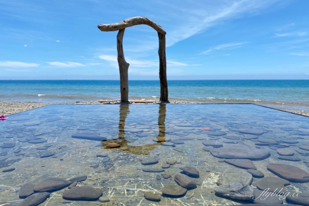屏東枋山|品味軒休息站,前往墾丁路上的免費休息站,屏鵝公路上的網美景點,天空之鏡、網美鞦韆、椰林草屋 @飛天璇的口袋 屏東枋山|品味軒休息站,前往墾丁路上的免費休息站,屏鵝公路上的網美景點,天空之鏡、網美鞦韆、椰林草屋 @飛天璇的口袋