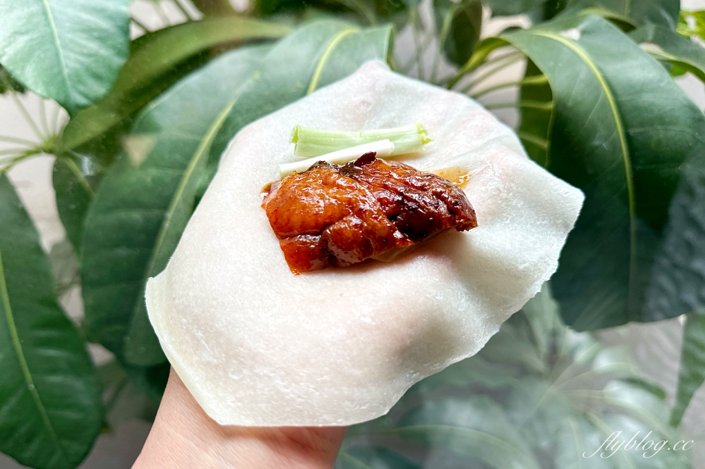 台中西屯|九合脆皮烤鴨店.捐血送烤鴨,一鴨二吃外帶輕鬆吃 @飛天璇的口袋 台中西屯|九合脆皮烤鴨店.捐血送烤鴨,一鴨二吃外帶輕鬆吃 @飛天璇的口袋