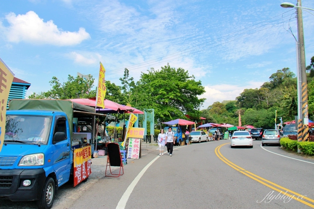 苗栗三義｜三義鯉魚潭水庫．遠眺寬闊療癒的湖光山色，全台唯一個鋸齒狀堰溢洪道 @飛天璇的口袋
