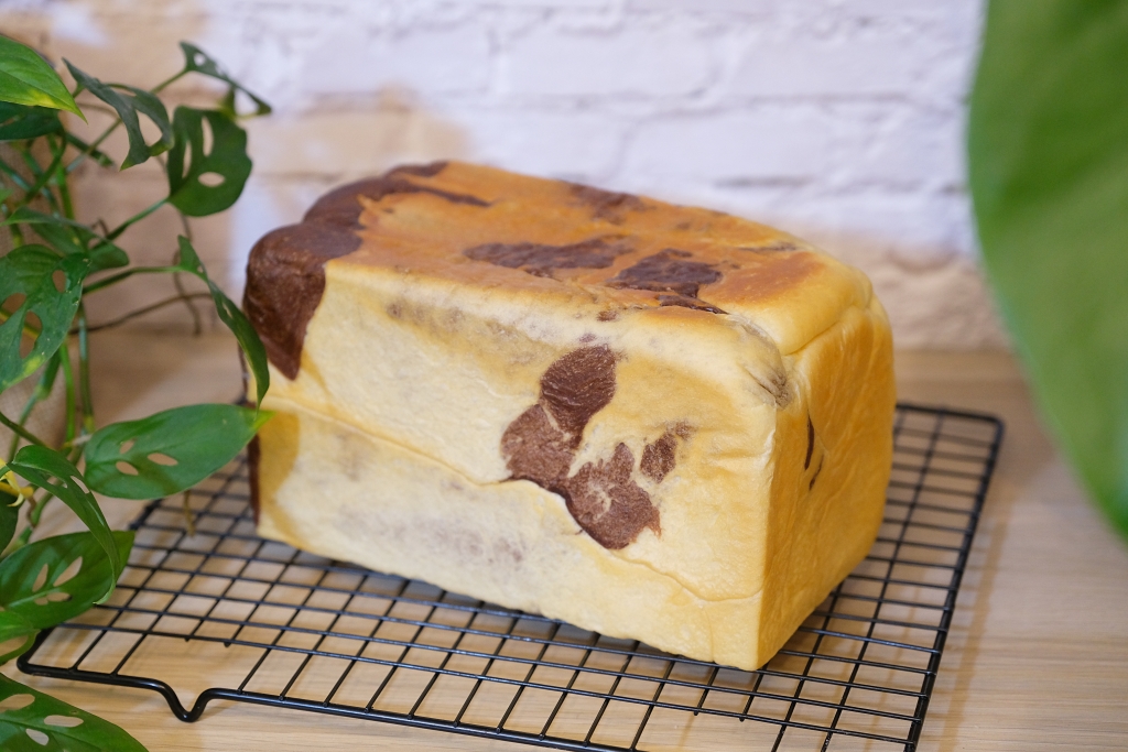 吐司食譜｜超可愛的長頸鹿吐司怎麼做？攪拌機做法和食譜比例分享 @飛天璇的口袋