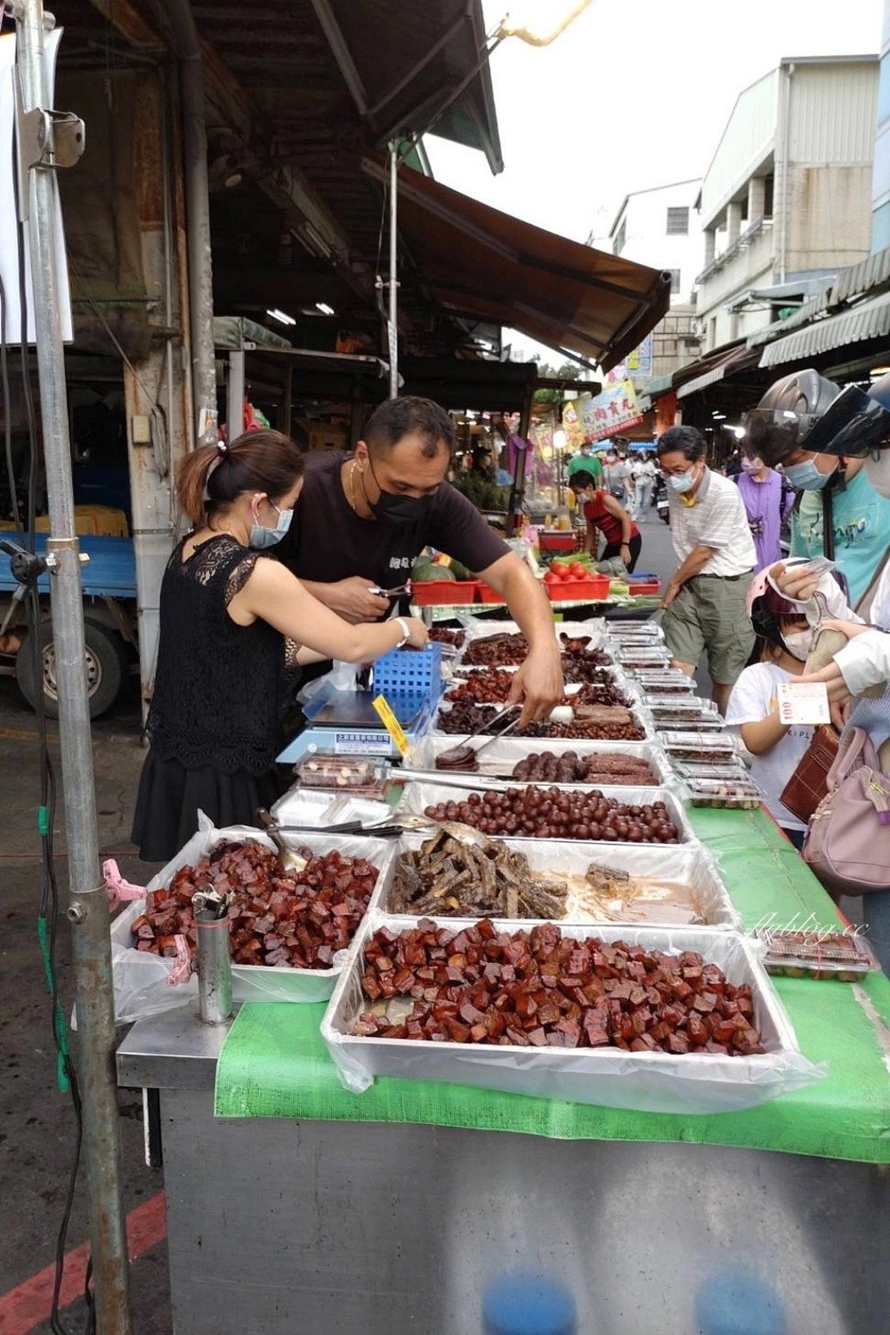 緣投尚現炒滷味｜用炒的滷味，只會在台中各大夜市出沒的炒滷味攤 @飛天璇的口袋