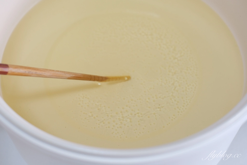 甜甜圈食譜｜雪碧甜甜圈｜想吃甜甜圈又懶得等發酵？！雪碧做甜甜圈偷吃步做法 @飛天璇的口袋