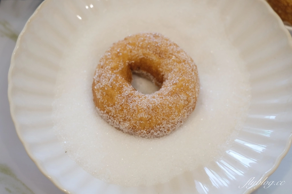 甜甜圈食譜｜沙士甜甜圈｜免攪拌機免揉麵糰，用黑松沙士做甜甜圈更方便省時 @飛天璇的口袋