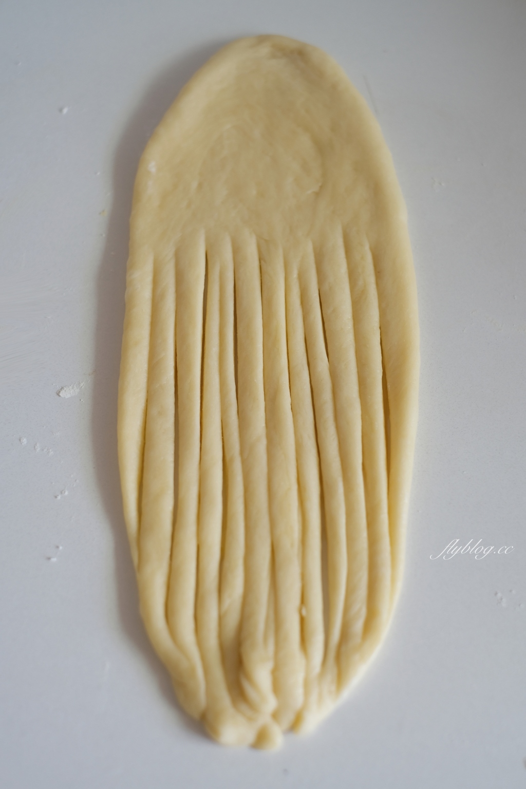 麵包食譜｜毛線球麵包做法｜新手烘焙最愛的網美級麵包，葡萄奶酥內餡口味分享 @飛天璇的口袋