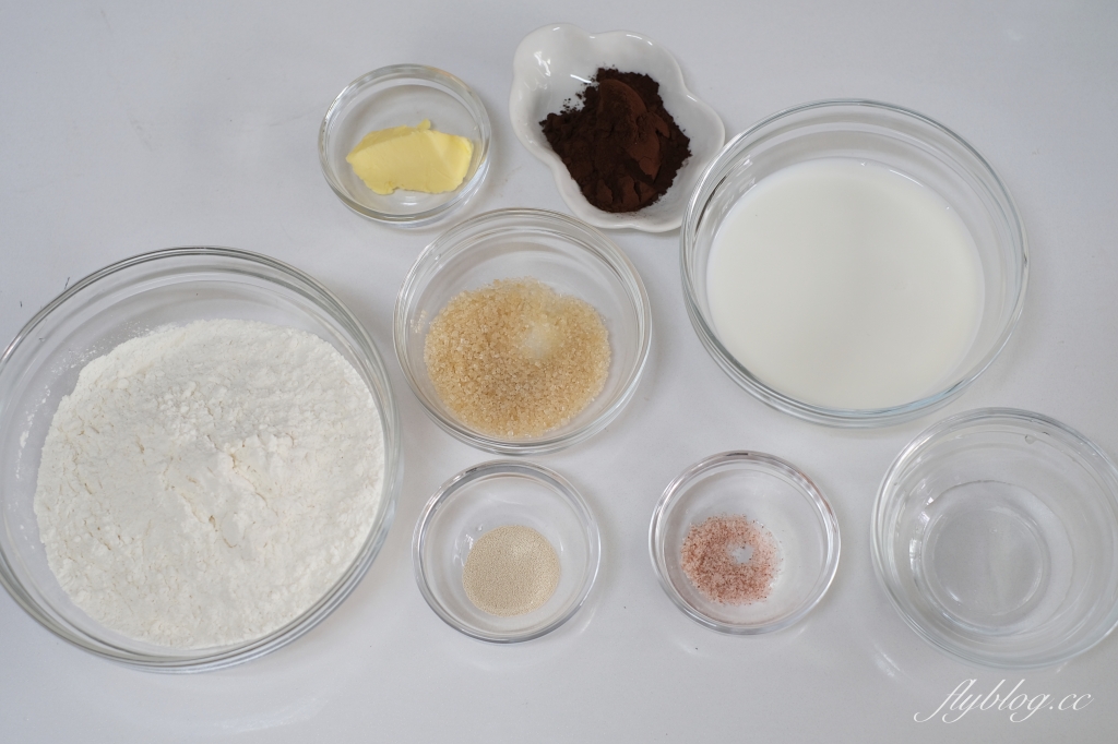 吐司食譜｜超可愛的長頸鹿吐司怎麼做？攪拌機做法和食譜比例分享 @飛天璇的口袋