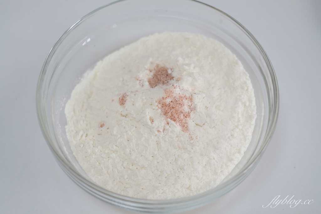 吐司食譜｜超可愛的長頸鹿吐司怎麼做？攪拌機做法和食譜比例分享 @飛天璇的口袋