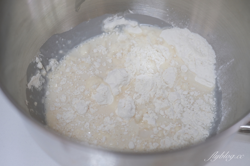 吐司食譜｜超可愛的長頸鹿吐司怎麼做？攪拌機做法和食譜比例分享 @飛天璇的口袋