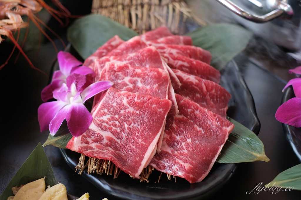 台中西區｜新馬辣經典麻辣鍋Plus+ 台中公益店，台中麻辣火鍋吃到飽 @飛天璇的口袋